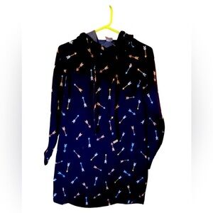 Black With Arrow Print Hooded Sweatshirt Dress